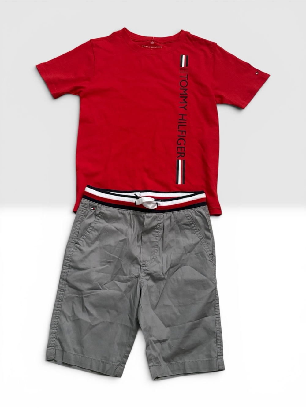 Tommy Hilfiger Red Logo Tee with Gray Shorts.Size 6